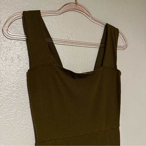 ReformationGreen L Laurena Knit In Dark Olive - Picture 8 of 10